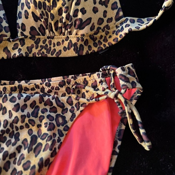 🐆🐆LIKE NEW VICTORIA SECRET’S CLASSY BIKINI SZ L🐆🐆 - Picture 8 of 8